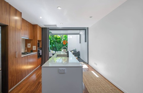 South Brisbane Casa | The Sun Catcher A Trendy South Brisbane Terrace