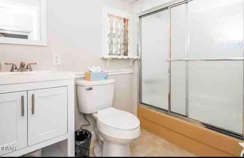 Daytona Beach Cabaña | The Sun Kissed Cottage (minutes from the beach!)