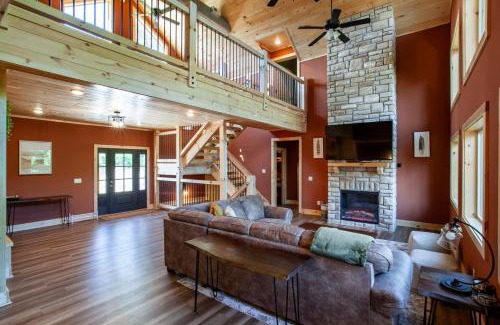 Chalet Village Casa | The Sundrop Hot Tub Game Room Community Pools