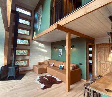 Dzvynyach Casa | The Sunset Cabin будиночок з Чаном Чан не входить у вартість