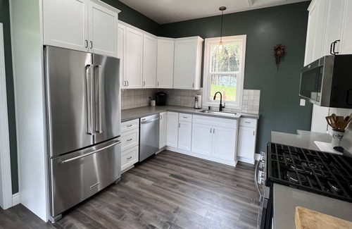Trinidad Casa | The Sunset Farmhouse, ocean view! Located close to town and beaches