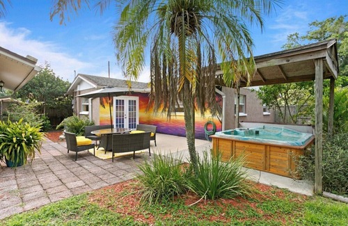 St. Petersburg - Clearwater Casa | The Sunshine Sanctuary with Hot Tub, Game Room and Fire Pit