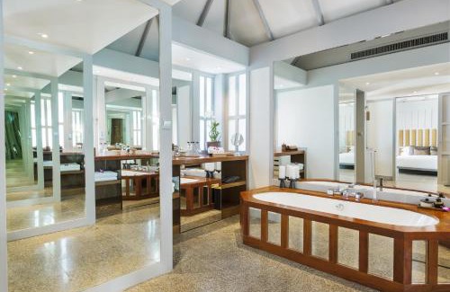 Cherngtalay Complejo | The Surin Phuket