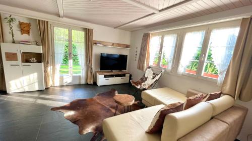 Wirzweli Apartamento | The Swiss Paradise 2 Apartment with Garden, Whirlpool, and Mountain Panorama