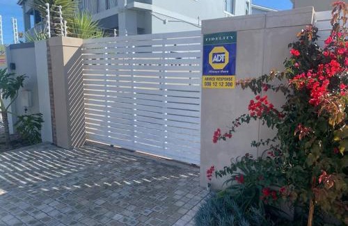 Flamingo Vlei Apartamento | The Tableview Garden Room