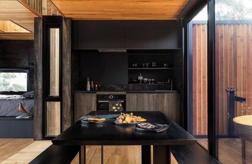 Forcett Casa | The Tailored Pod - Freycinet Holiday Houses
