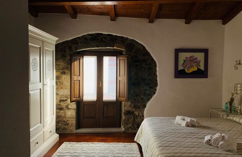 Santu Lussurgiu Casa | The Templasr Guesthouse