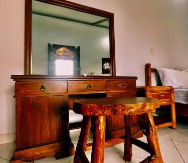 Kutuh Kaja Apartamento | The Temple in Maha Artha Bungalows