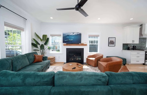 Durham Casa | The Terra Haus - 4BR Modern Boho Retreat
