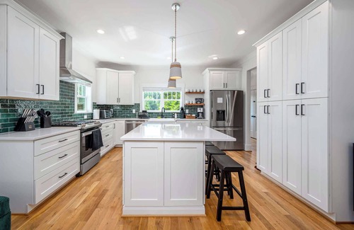 Durham Casa | The Terra Haus - 4BR Modern Boho Retreat