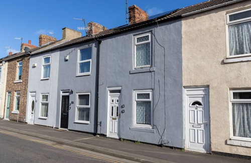 Guisborough Casa | The Terrace by the market. 2 bedroom terraced house close to the centre of town.