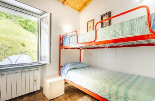 Lumarzo Casa | The Terrace of Cerese-private parking and garden