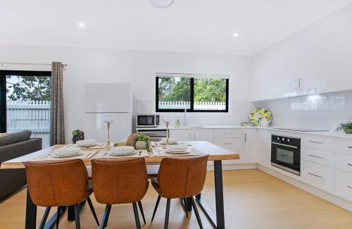 Macgregor Casa | The Terrarena - Family Stay near Shopping & Eateries