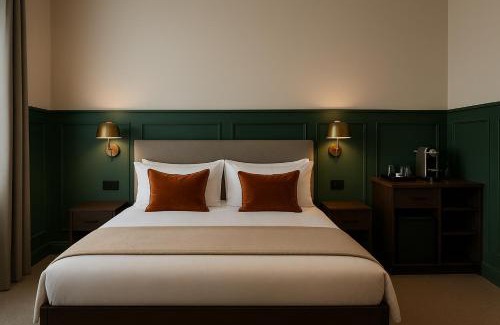 Kilkenny City Centre Casa | The Tholsel Bar and Townhouse Kilkenny