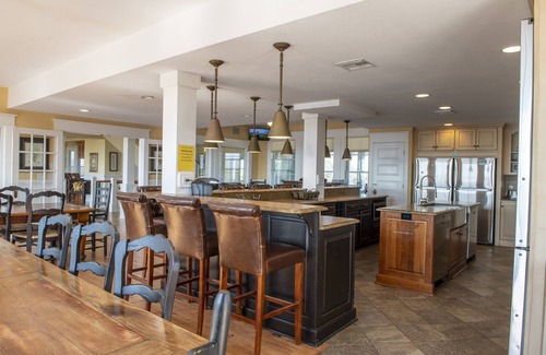 Corolla Casa | The Three Authors – A Grand Oceanfront Retreat for Weddings, Events & Reunions