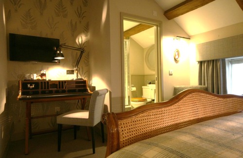 Banbury Hotel | The Three Pigeons Inn