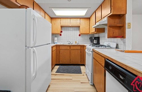 Raynolds Addition Apartamento | The Tingley Gardens B - An Irvie Home
