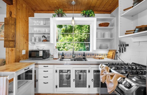 Topanga Cabaña | The Topanga Cottage - Peaceful Canyon Escape