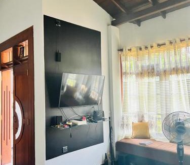 Pasgoda Villa | The tower