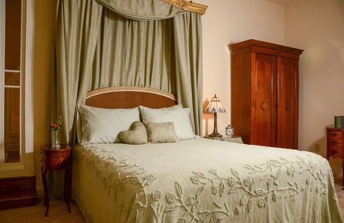 Milford Cama Y Desayuno | The Towers Bed & Breakfast