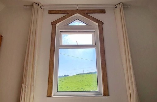 Skinningrove Casa | The Trackside Cottage