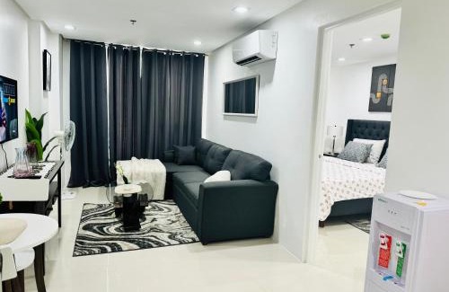 Pallocan Apartamento | The Traveler's Choice - Unit 605 One Pontefino Tower