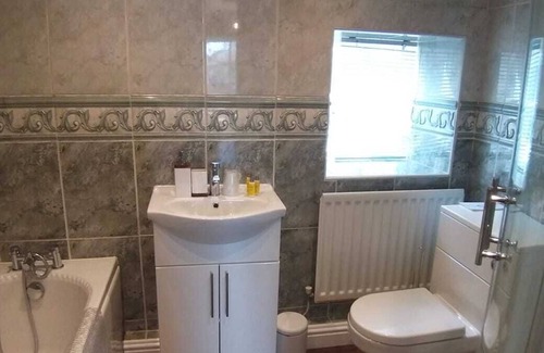 Tudhoe Apartamento | El apartamento The Tree House, hermanado con nuestro Country Pub & Restaurant de 290 años