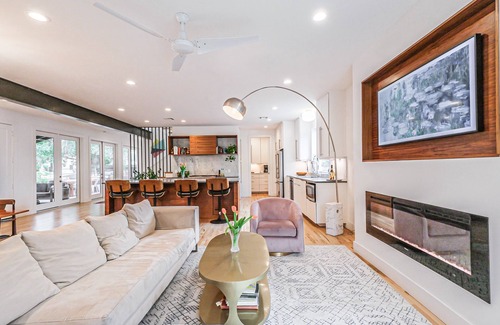Houston Casa | The Tree House -Med Ctr, Park, Galleria