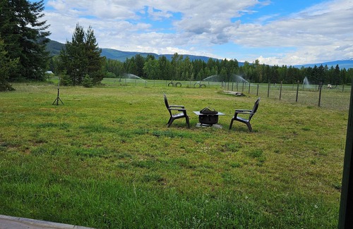 Clearwater Cabina | The Trophies Cabin- rural farm cabin..Relax, revive, have fun