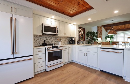 Sanibel Condominio | The Tropical Penthouse ... Nuestra casa familiar, techos abovedados, ver video, Wifi gratis