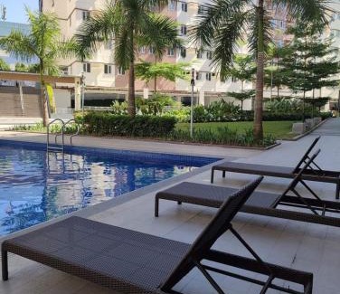 Trece Martires Apartamento | The Tropical Suite SMDC Hope Residence