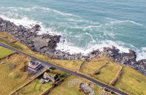 Fanore Casa | The Turning of The Tide