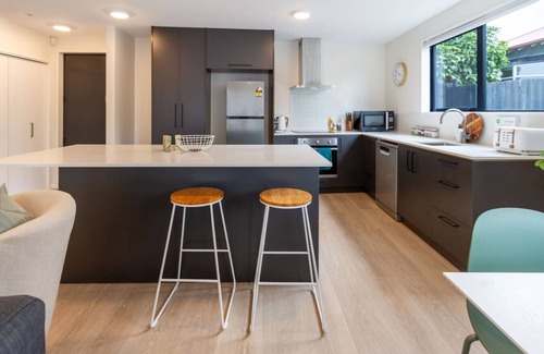 Christchurch City Centre Casa | The Ultimate 4-Bedroom City Escape