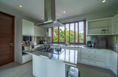 Jimbaran Villa | The Ultimate 5 Star Holiday Villa in Kabupaten Badung with Private Pool, Bali Villa 2097