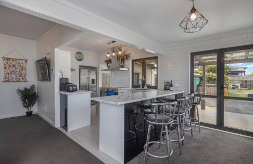 One Tree Point Casa | The Ultimate Beach House