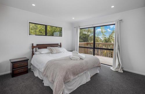 One Tree Point Casa | The Ultimate Deck House