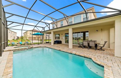 Kissimmee Villa | The Ultimate Mansion on Solara Resort Orlando Mansion 5304