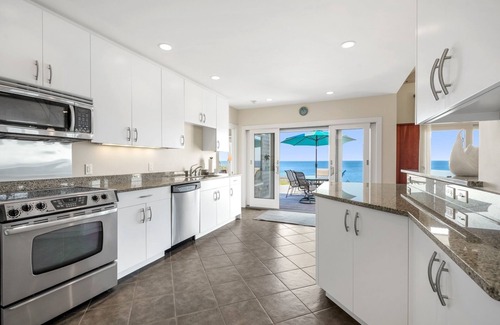 North Truro Casa | The Ultimate Outer Cape Beachfront Retreat RPAM101