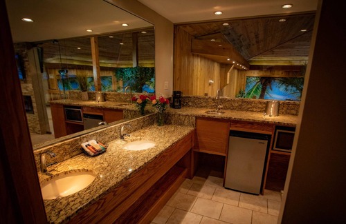 Northbrook Chalet De Esquí | The Ultimate Romantic Experience & Getaway for Two!