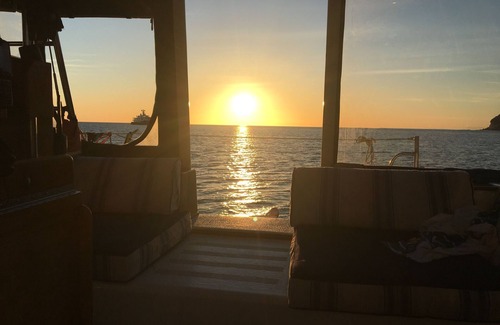 La Paz Alquiler De Eote | The ultimate sailing yacht vacation in the Sea of Cortez. Jersey Girl II