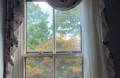 College Hill Apartamento | The Underwood-Hale House
