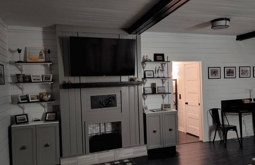 Carolina Beach Cabaña | The Unsinkable Mary - An Updated Original Beach Cottage