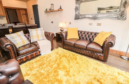 Lisnagunogue Apartamento | The Upper Room