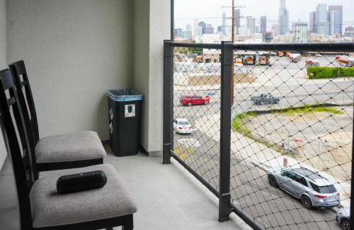 Arts District Apartamento | The Upper Rooms