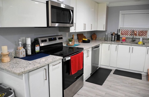 Richland Hills Casa | The Urban Oasis: Pet-friendly, Full Kitchen, Pool, Office Space!
