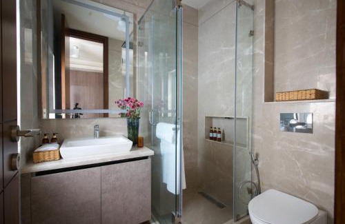 Green Park Apartamento | The Urban Perch 3bhk Apartment with lift in South Delhi closest to India gate