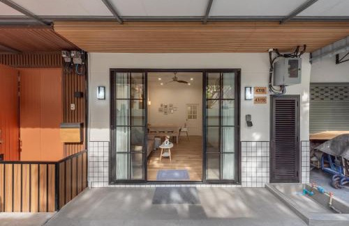 Wat Bowon Niwet Casa | The Urban478 Modern&Cozy Stay