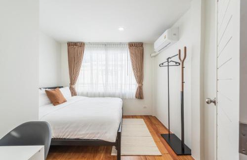 Wat Bowon Niwet Casa | The Urban478 Modern&Cozy Stay