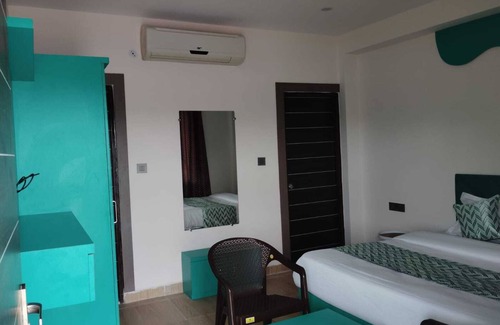 Kolar Road Apartamento | The user's input "the will show up in search and of the top of the