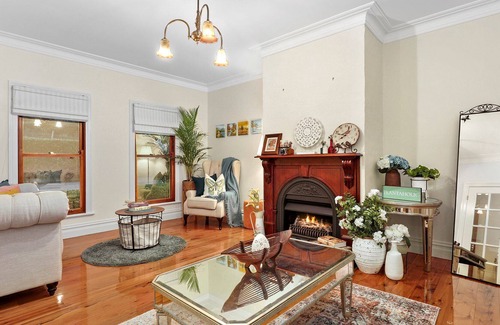 Sydney Casa | The Vale - family friendly retreat, where holiday memories are made.